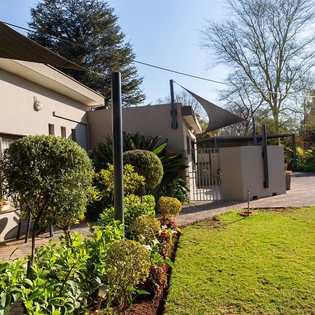 Glen Maine Guest House Pretoria Bagian luar foto